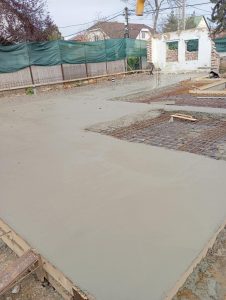 vállalom beltéri és kültéri burkolatok precíz kivitelezését, valamint különféle kőműves feladatok elvégzését Pest vármegye és Nógrád vármegye területén.